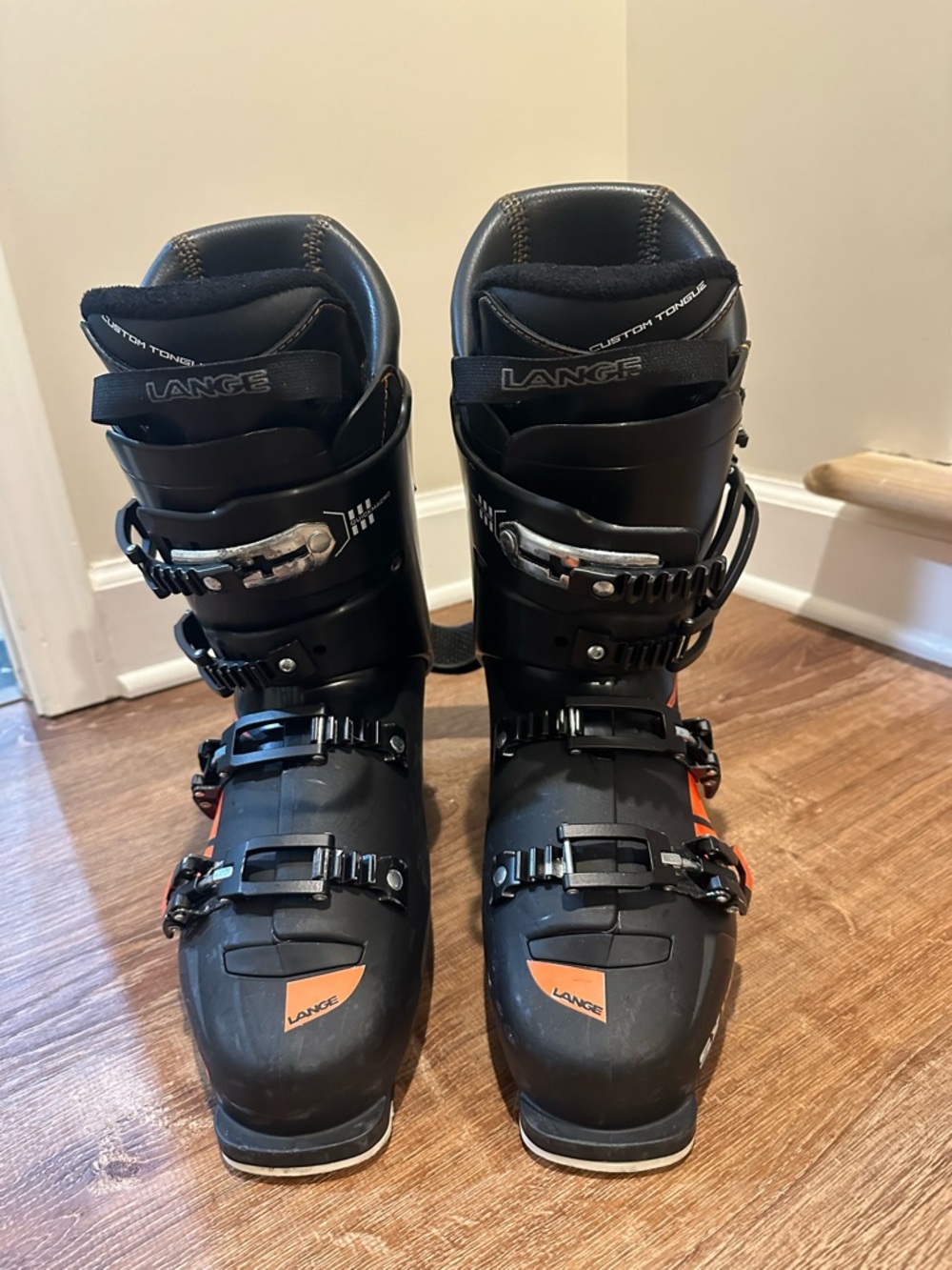 Lange Men's Black Ski Boots with Orange Accents